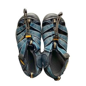 Boys Keen Waterproof Hiking Shoes